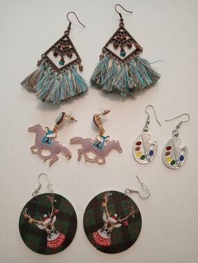 #1207.  4 Piece Assorted, Horse,Artist,Raindeer & Tassel Earring Bundle